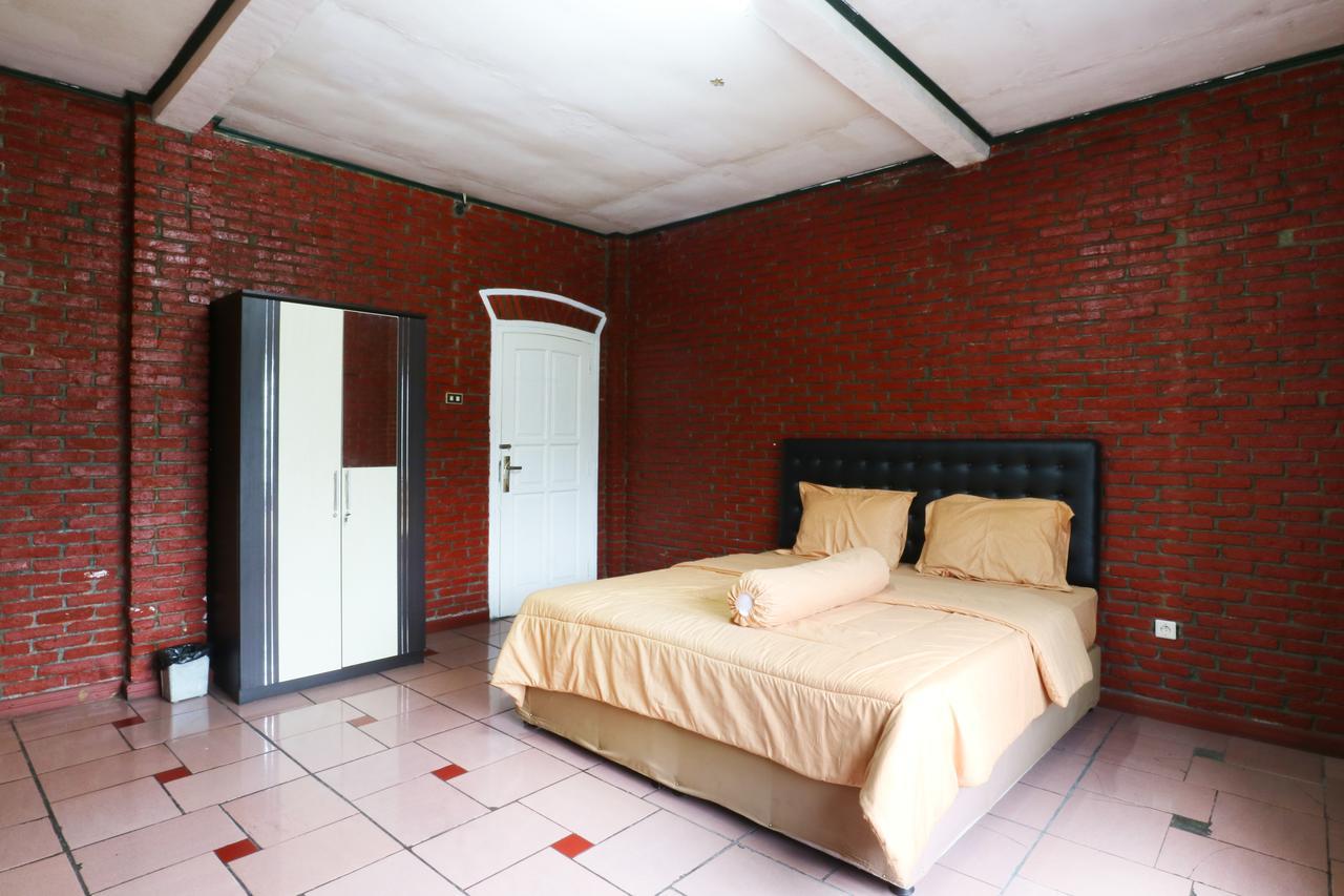 Villa Madani Paragajen Exteriör bild