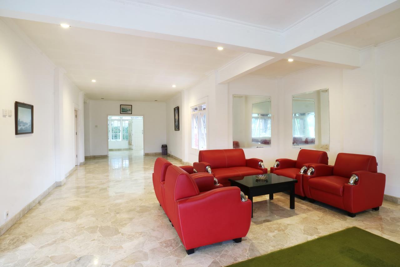Villa Madani Paragajen Exteriör bild