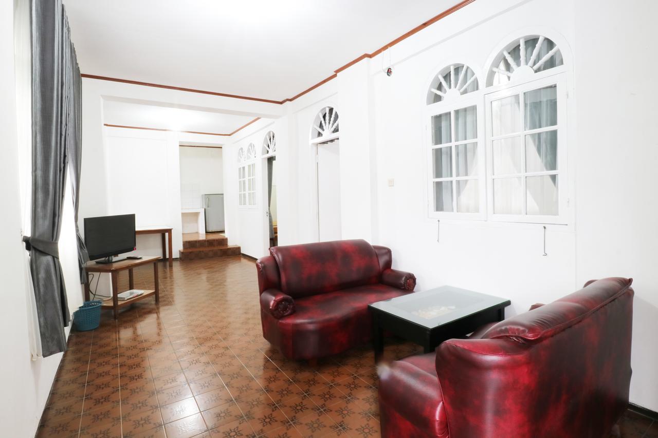 Villa Madani Paragajen Exteriör bild