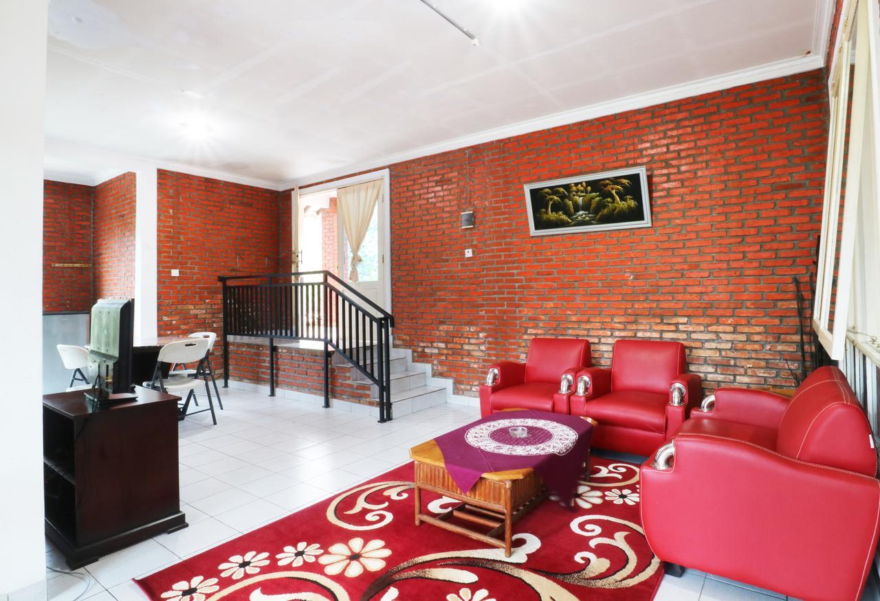 Villa Madani Paragajen Exteriör bild