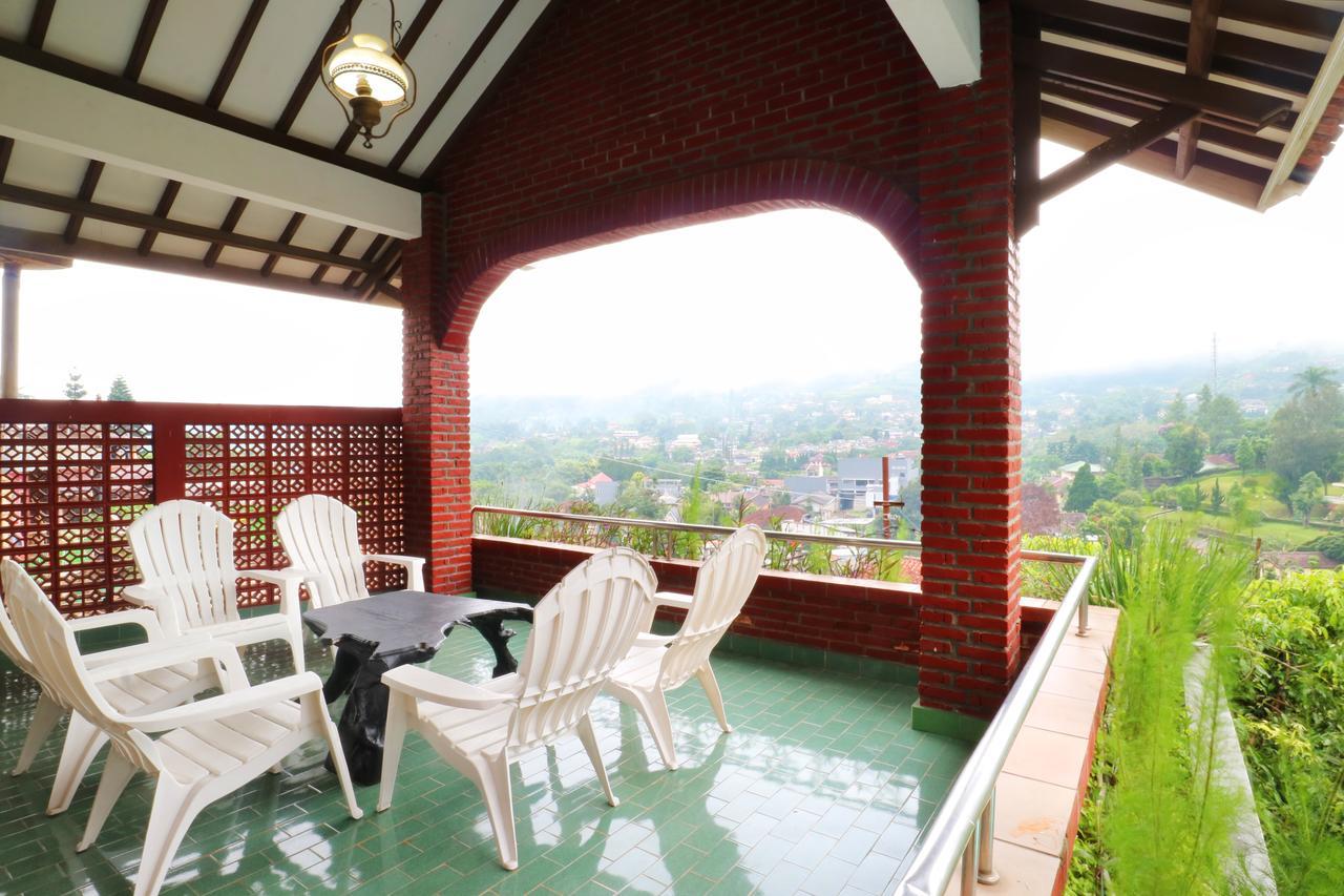 Villa Madani Paragajen Exteriör bild