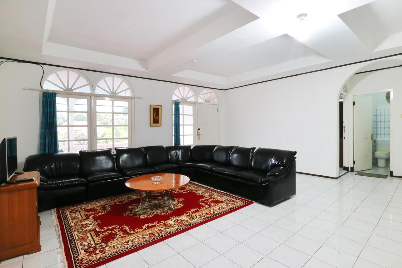 Villa Madani Paragajen Exteriör bild