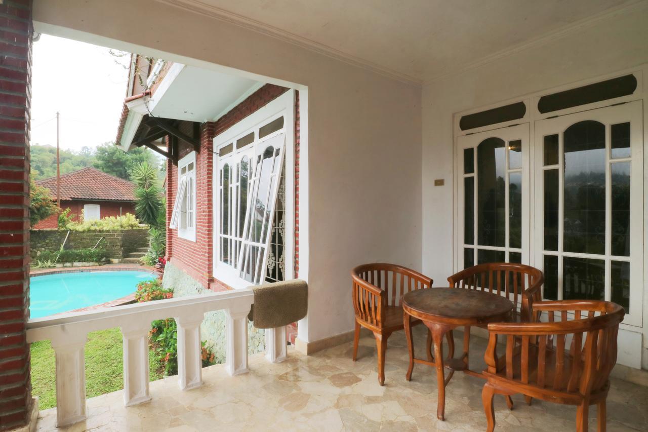 Villa Madani Paragajen Exteriör bild