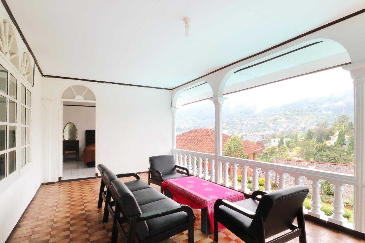 Villa Madani Paragajen Exteriör bild