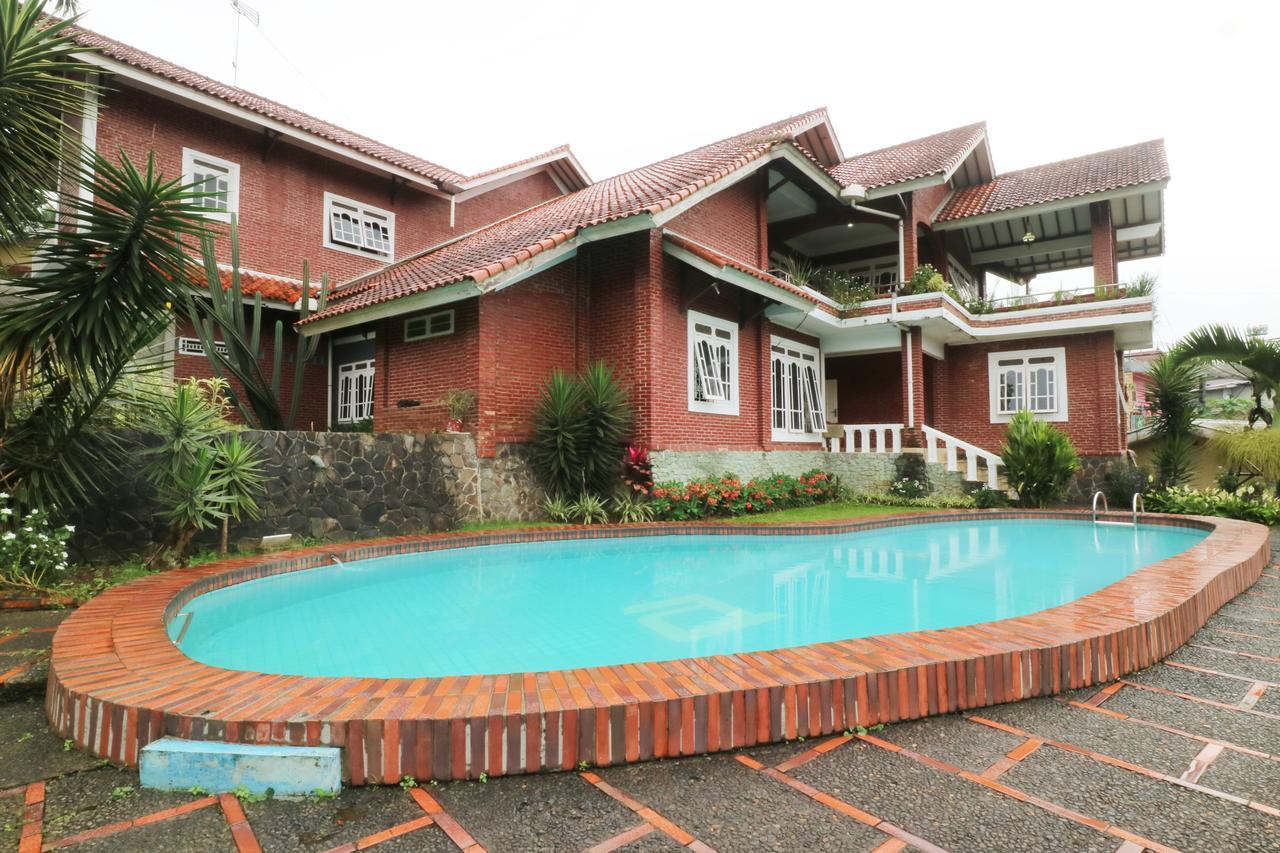 Villa Madani Paragajen Exteriör bild